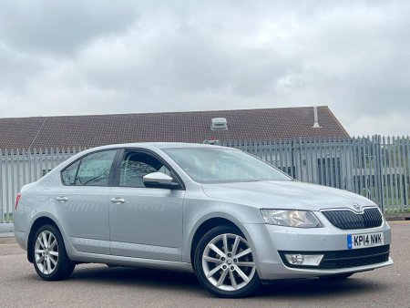 SKODA OCTAVIA 2.0 TDI Elegance DSG Euro 5 (s/s) 5dr