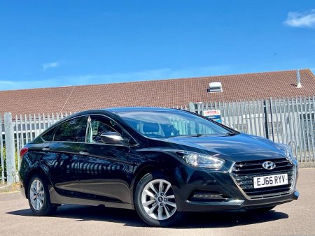 HYUNDAI I40 1.7 CRDi Blue Drive SE Nav Euro 6 (s/s) 4dr